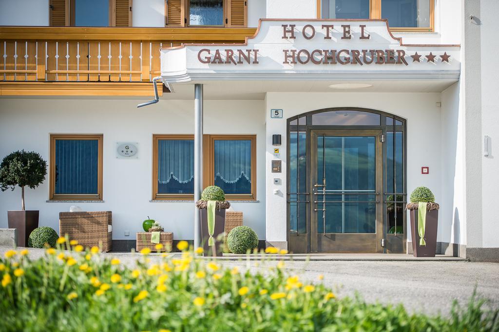 Hotel Garni Hochgruber Bruneck Exterior foto